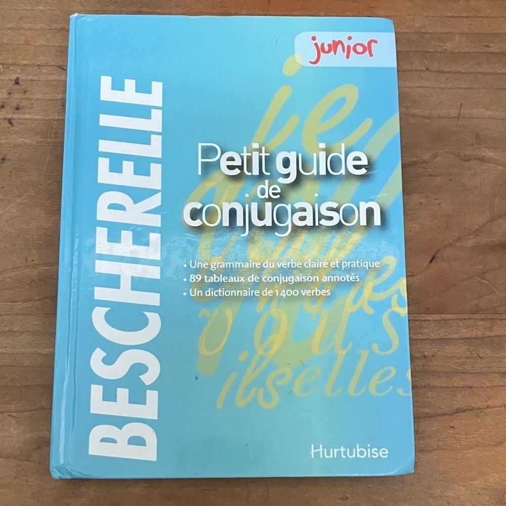 Bescherelle Junior French verb Conjugation Guide hardcover Book